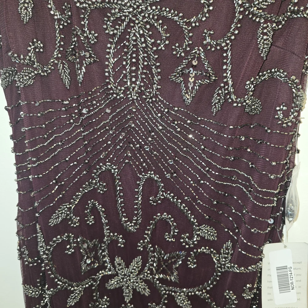 Pissaro Nights Elegant Maroon Beaded Gown Size 14 Nwt. Stunning - Picture 4 of 13